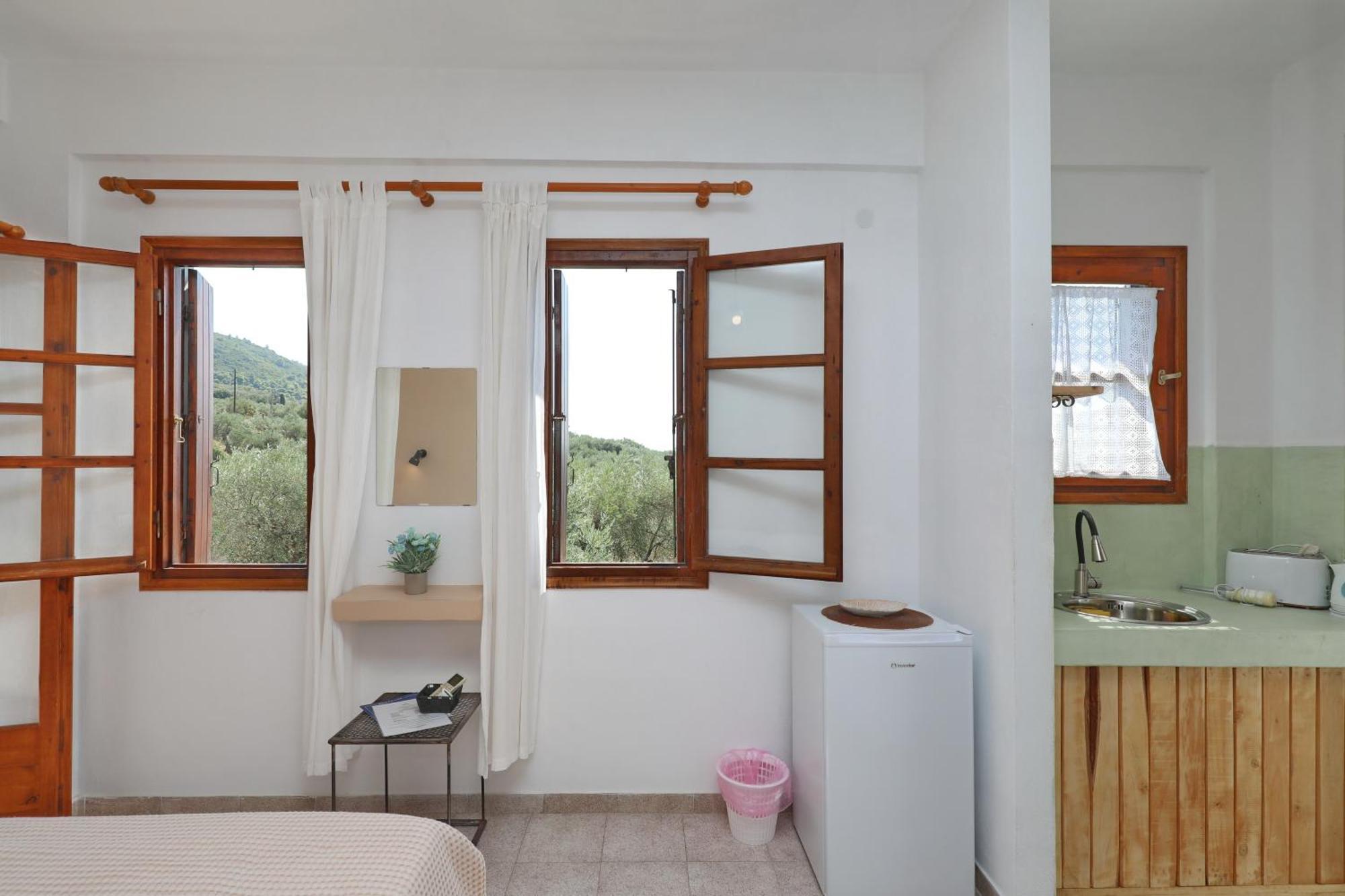 Skopelos Evergreen Apartments Stafylos Extérieur photo